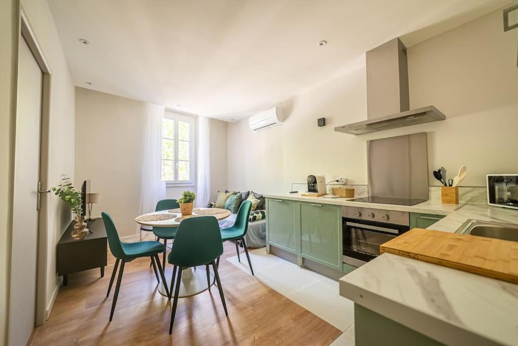 Apartment Le Pearl De Charme En Bord Riviere Collobrieres